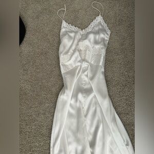 ZARA WHITE SATIN DRESS